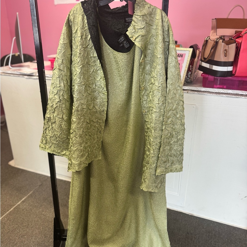 MSK Olive Textured Ensemble